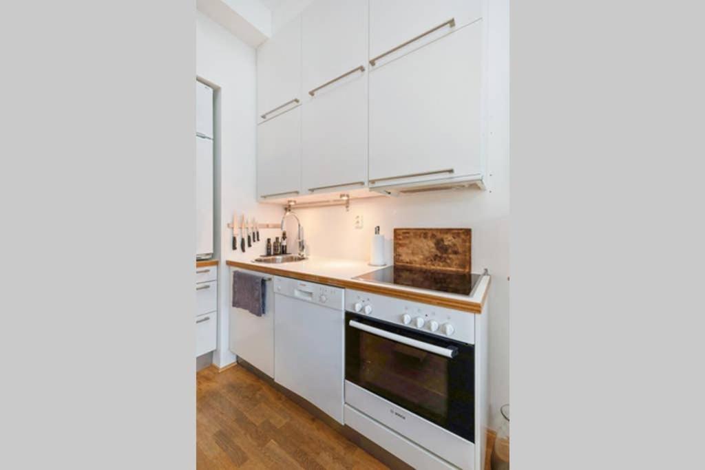 Nordic Host Luxury Apts - Prinsens Gate - Large Mezzanine Studio Oslo Exterior photo